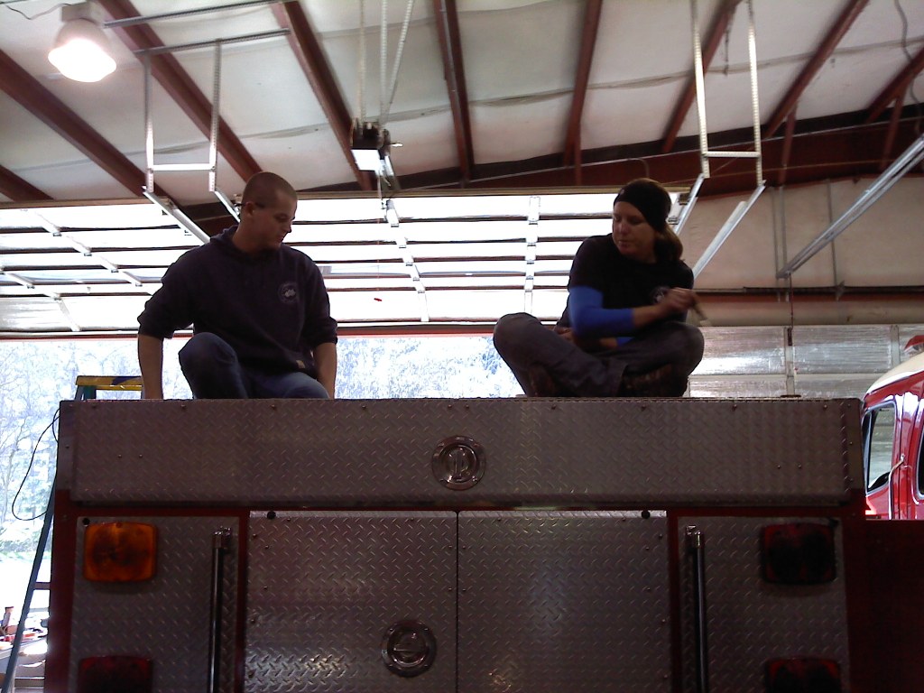 loading Gallery/Equipment/New Rescue, Feb2010/fullsize/100227 028.jpg... or select a thumbnail